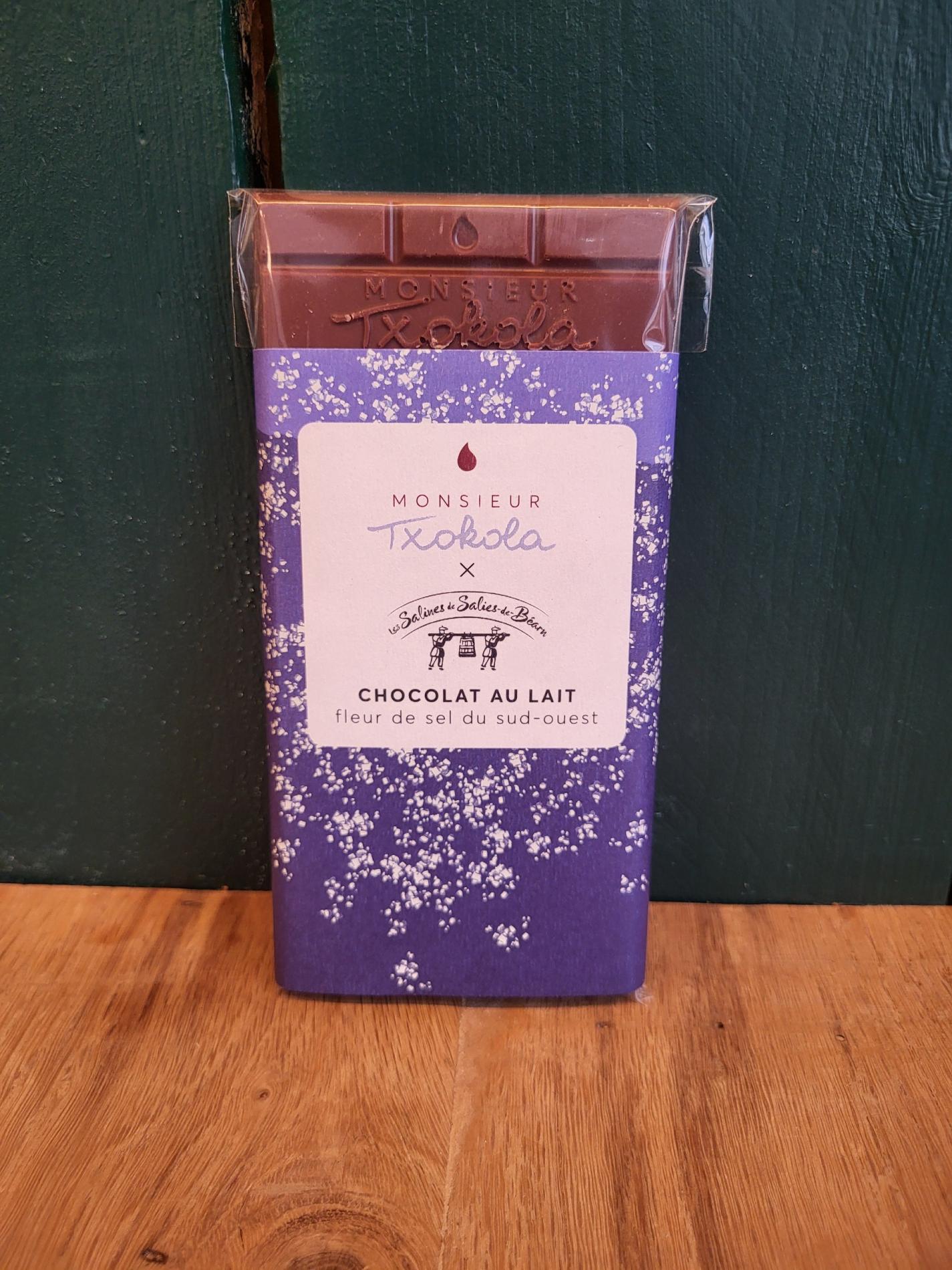 Tablette de chocolat au lait fleur de sel du sud-ouest